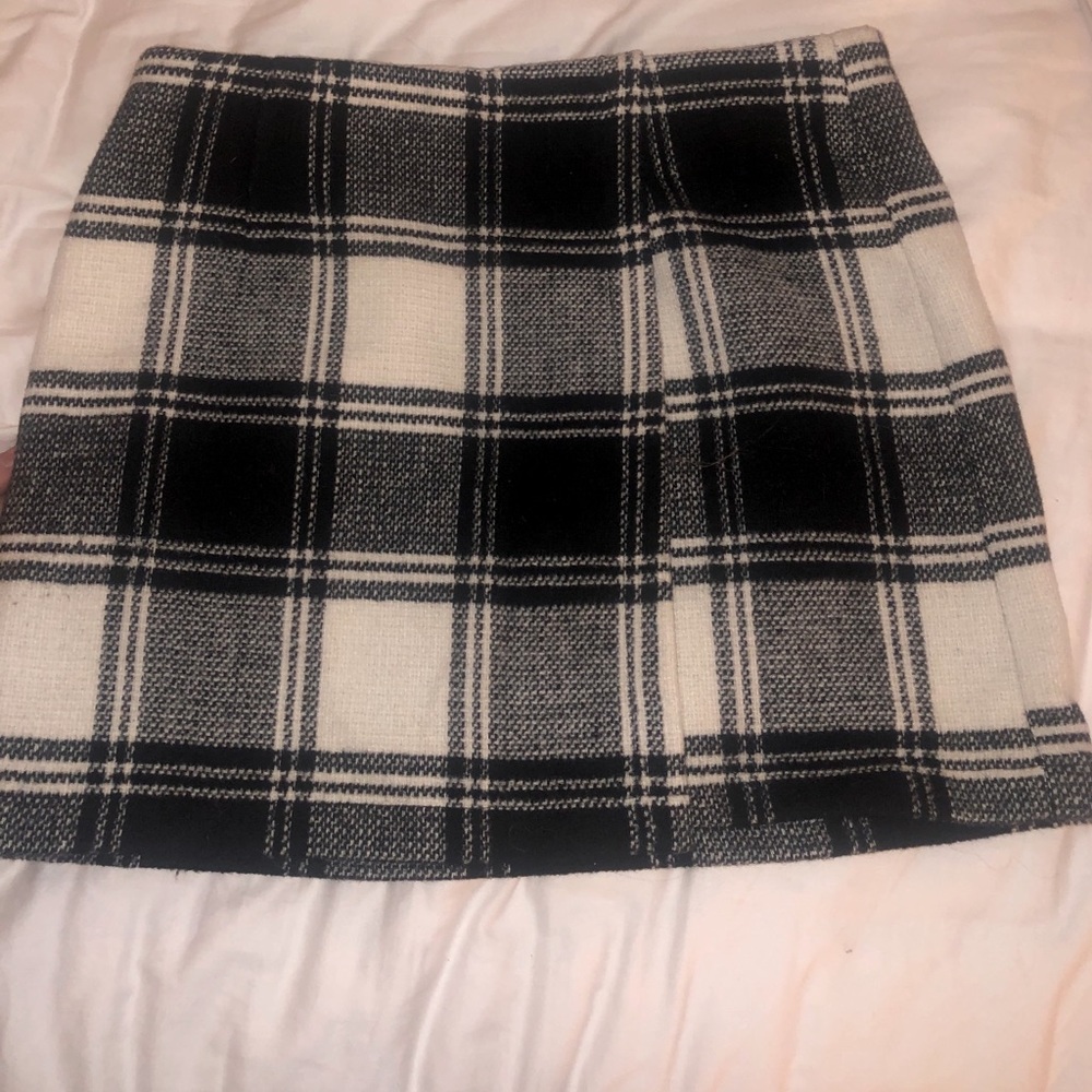 Forever 21 Black & White Plaid Mini Skirt